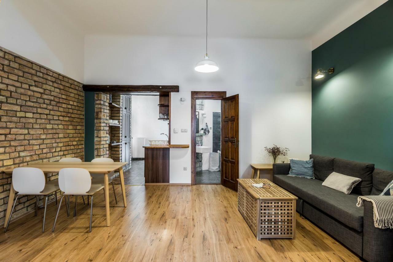 Apartment French Touch With Free Parking Budapest