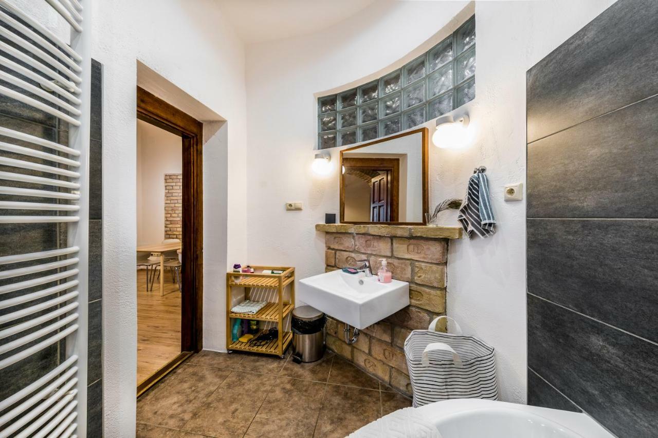 French Touch With Free Parking * Budapest